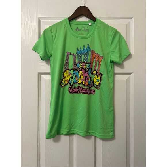 NYCRUNS 2024 BROOKLYN HALF MARATHON T-SHIRT - Picture 1 of 7